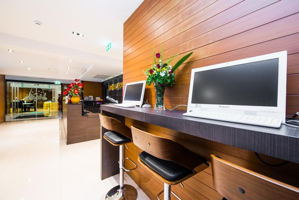 Tetris Hotel Ao Nang Exterior photo